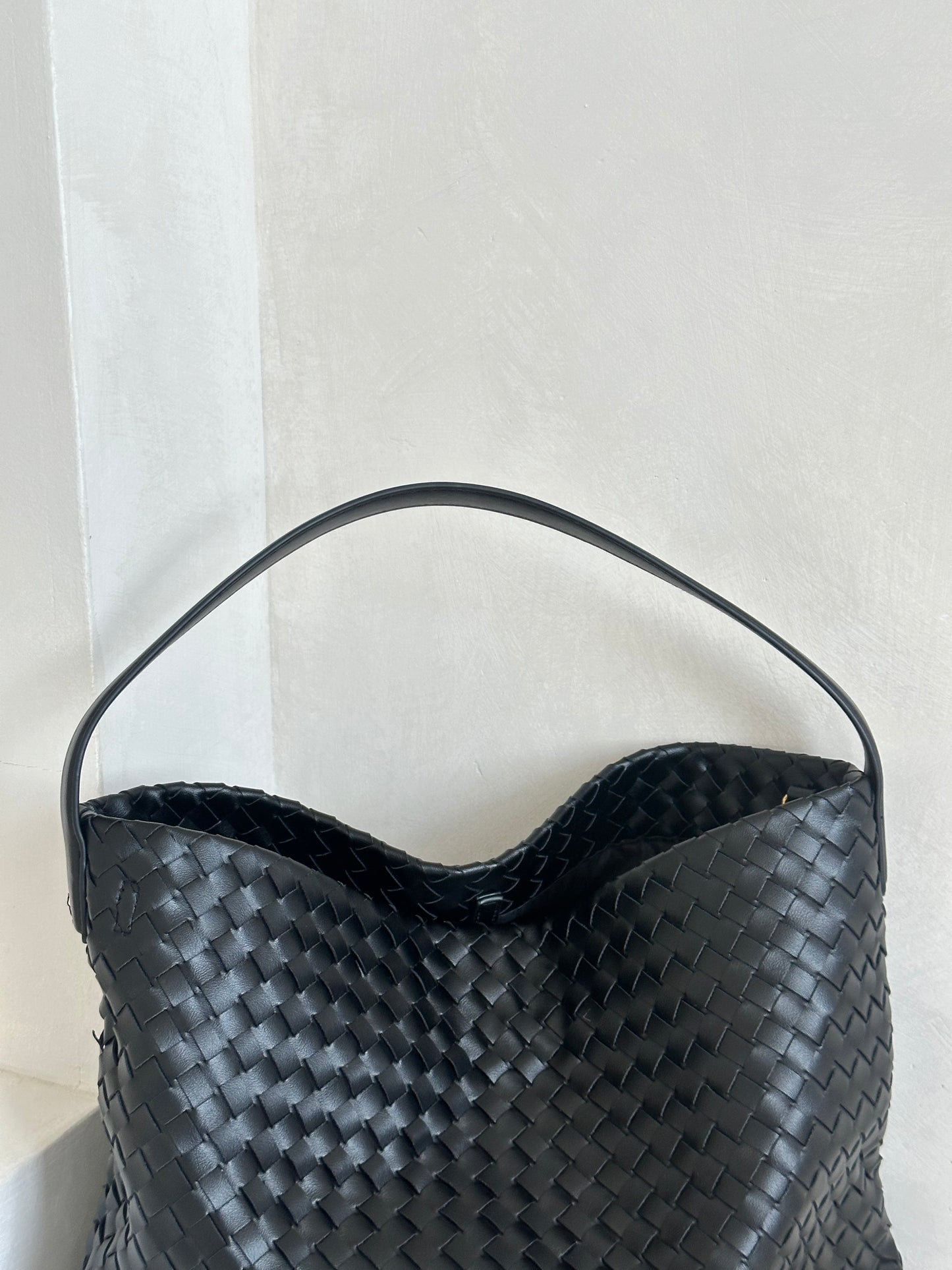PRE ORDER NARA black woven handbag