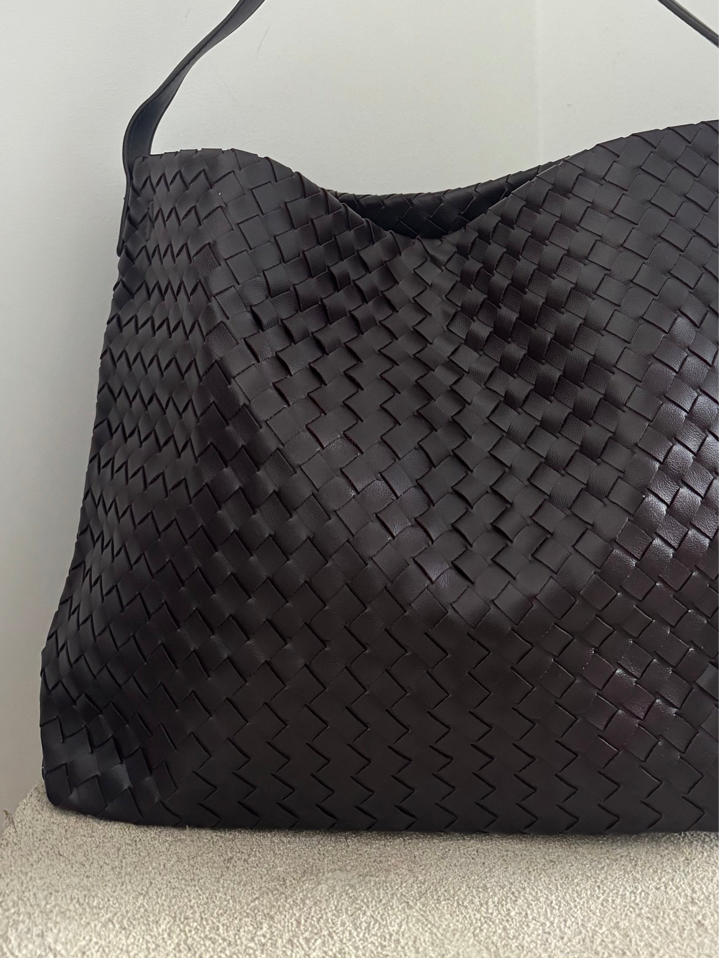 NARA WOVEN CROSS BODY BAG