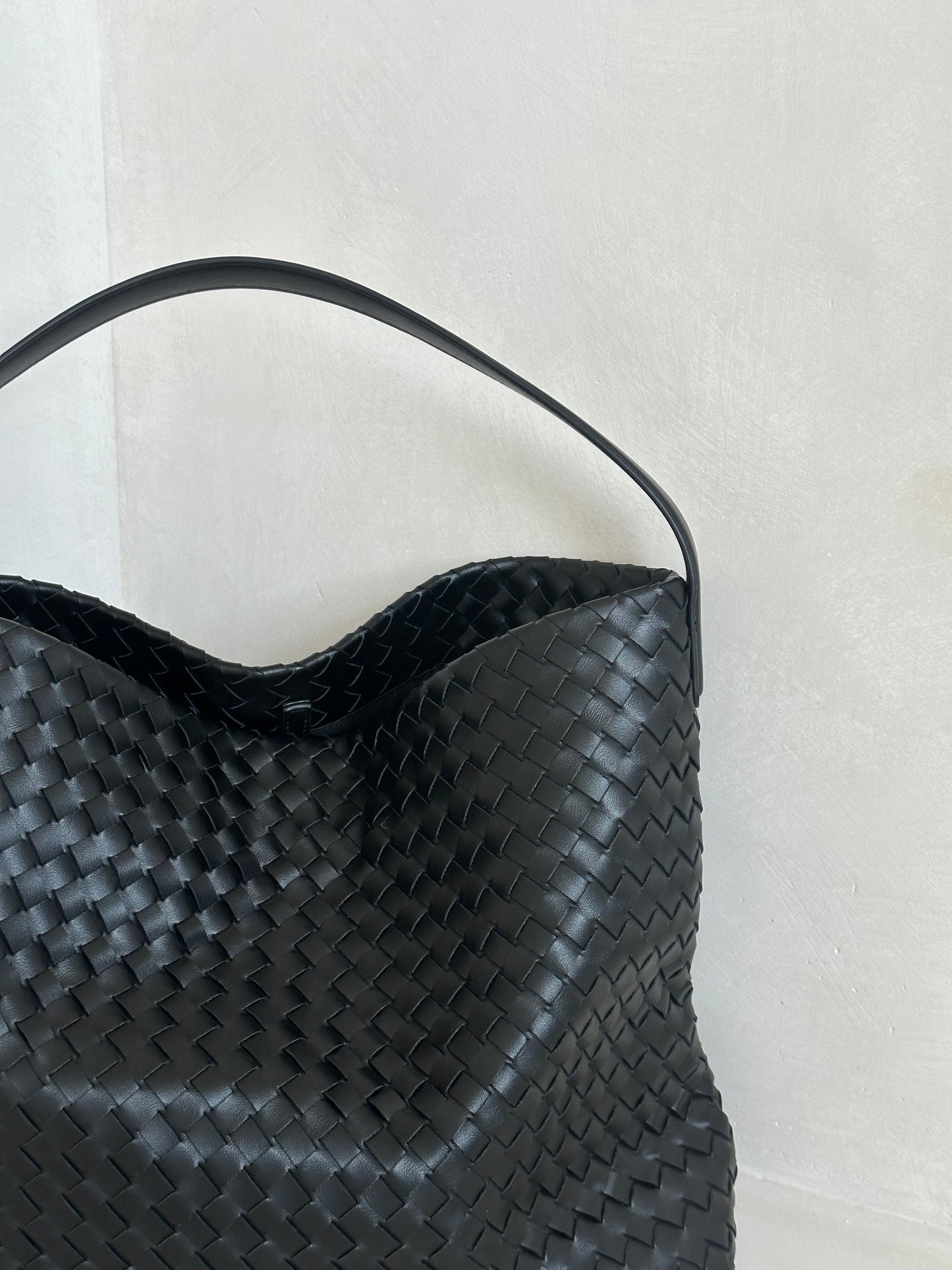 PRE ORDER NARA black woven handbag