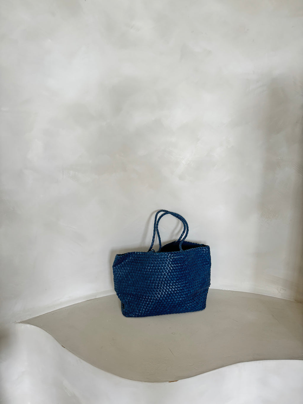 MOLLY XL TOTE BAG