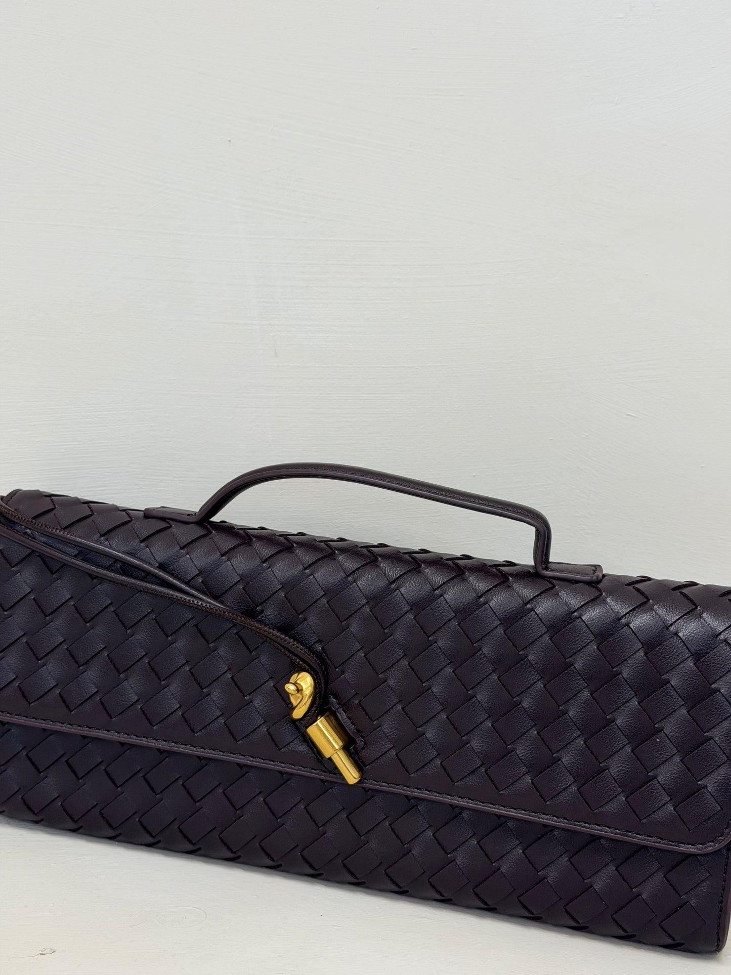 KELLY WOVEN ENVELOPE CLUTCH