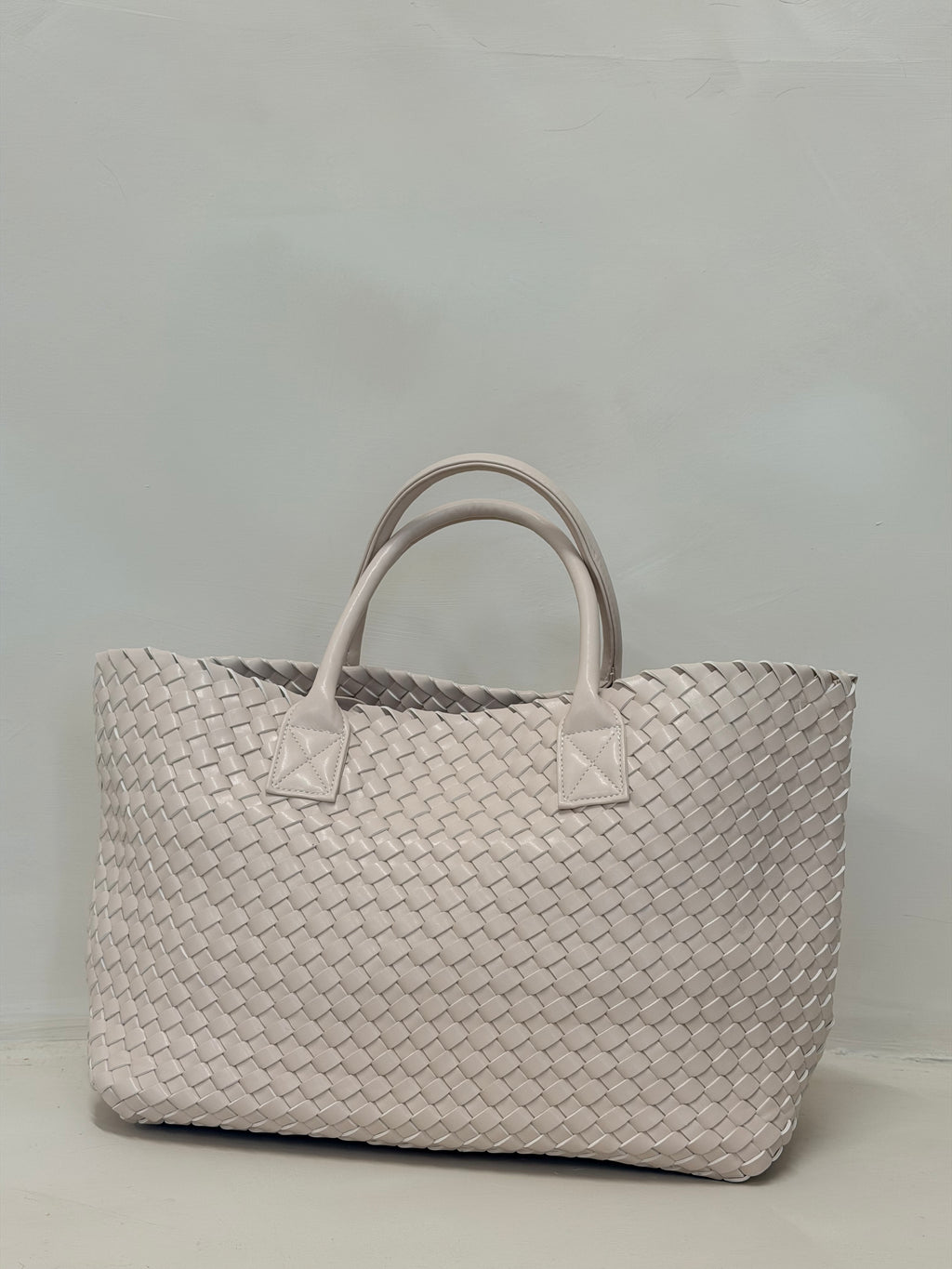 KIKI WOVEN TRANSFORM TOTE BAG