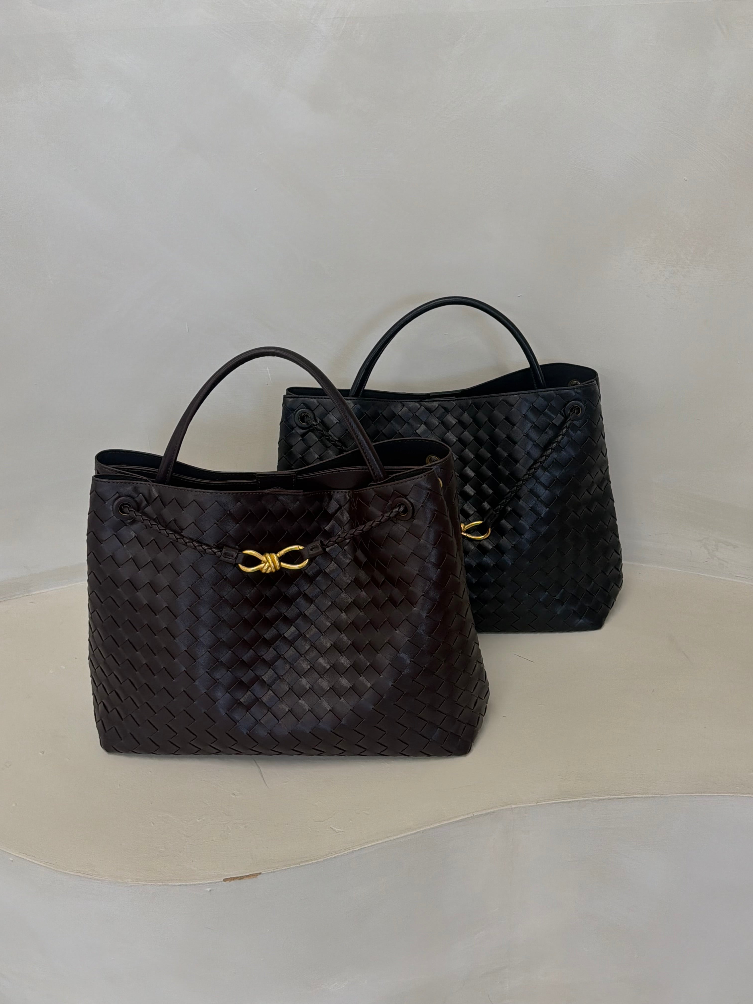 GIGI ULTRA MAXI FAUX LEATHER