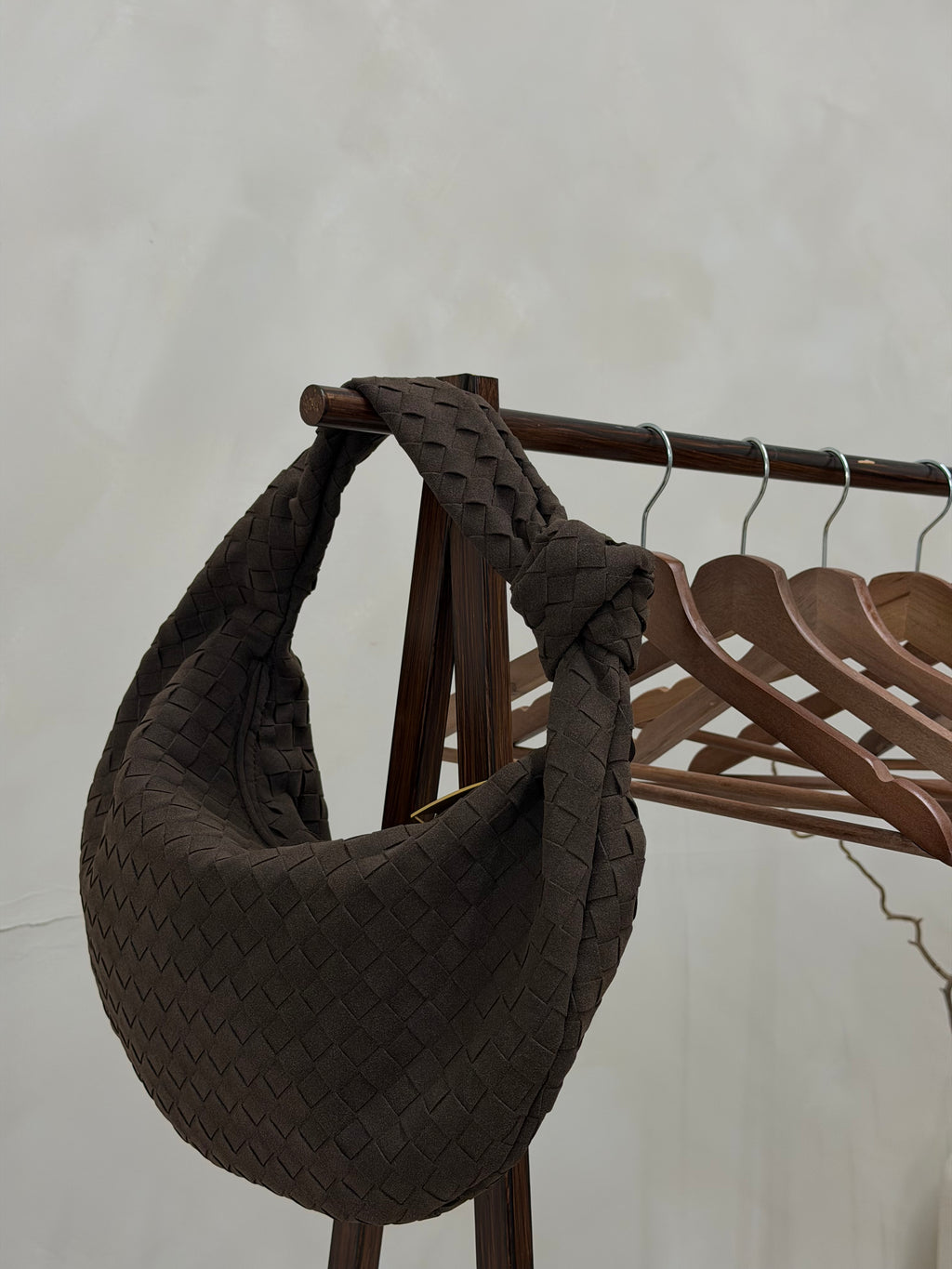 MONA MAXI FAUX SUEDE HANDBAG IN WALNUT