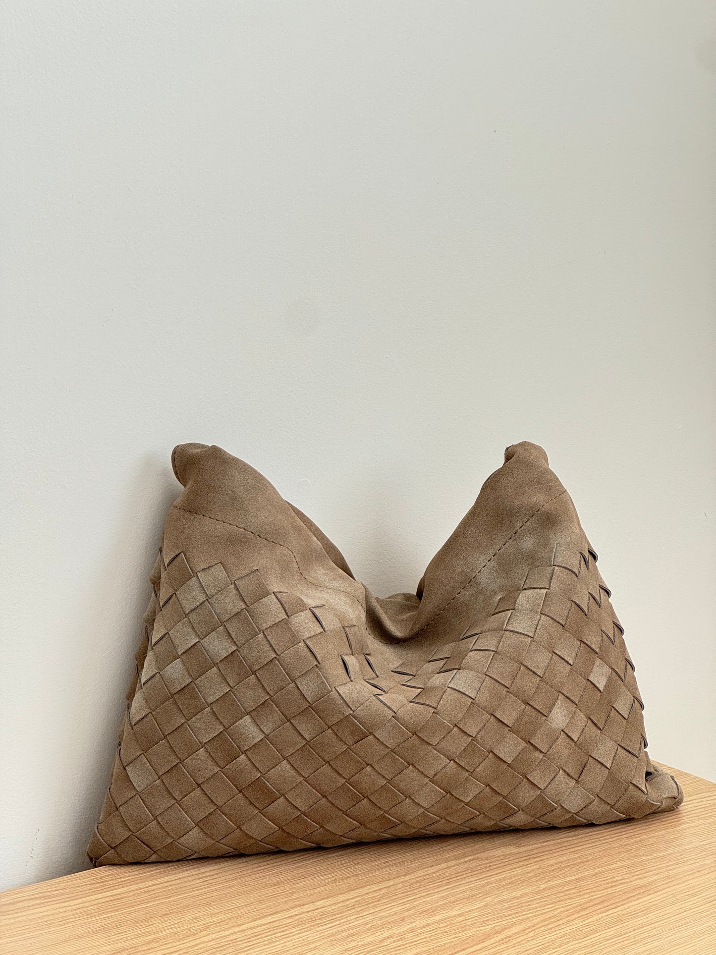 MARGOT SLOUCHY CLUTCH - VEGAN LEATHER