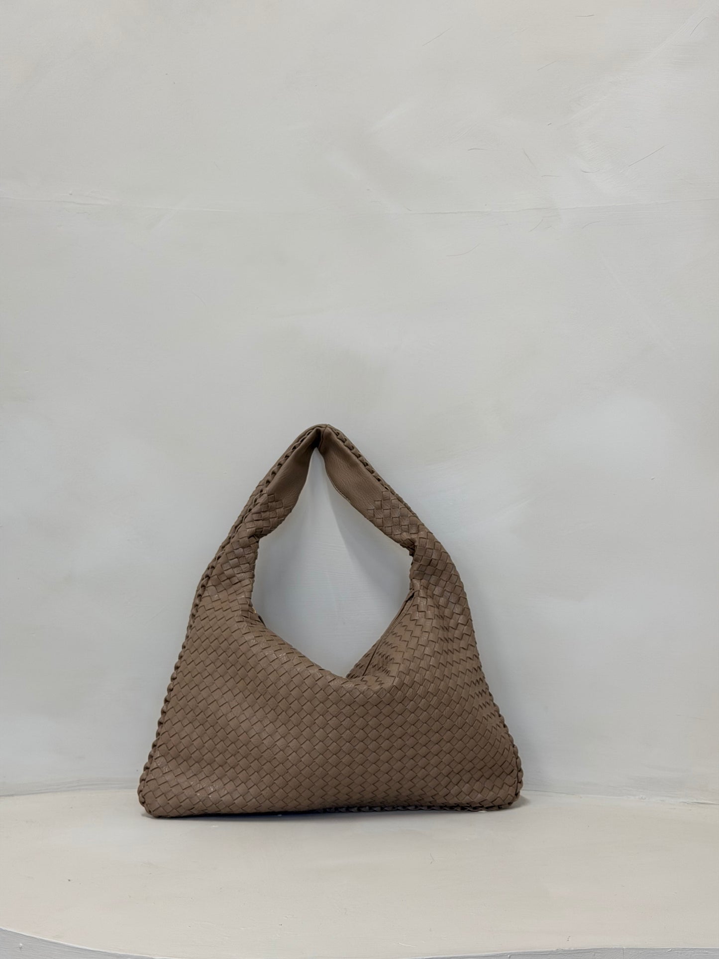 ALINA WOVEN SHOULDER BAG