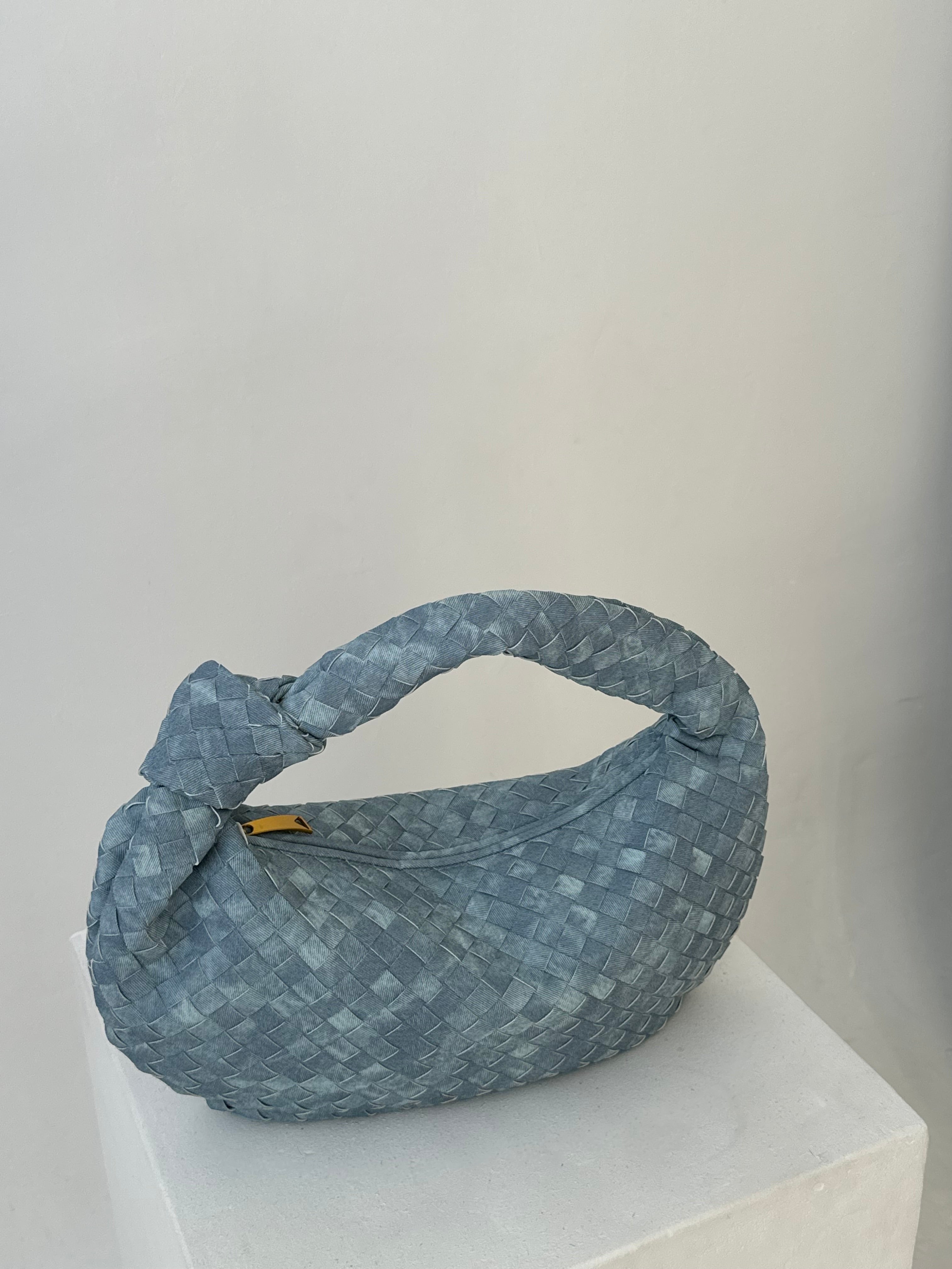 MONA MAXI FAUX LEATHER HANDBAG IN BUBBLEGUM