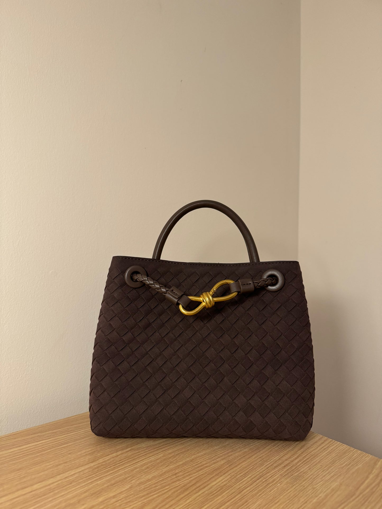 GIGI brushed woven handbag mini