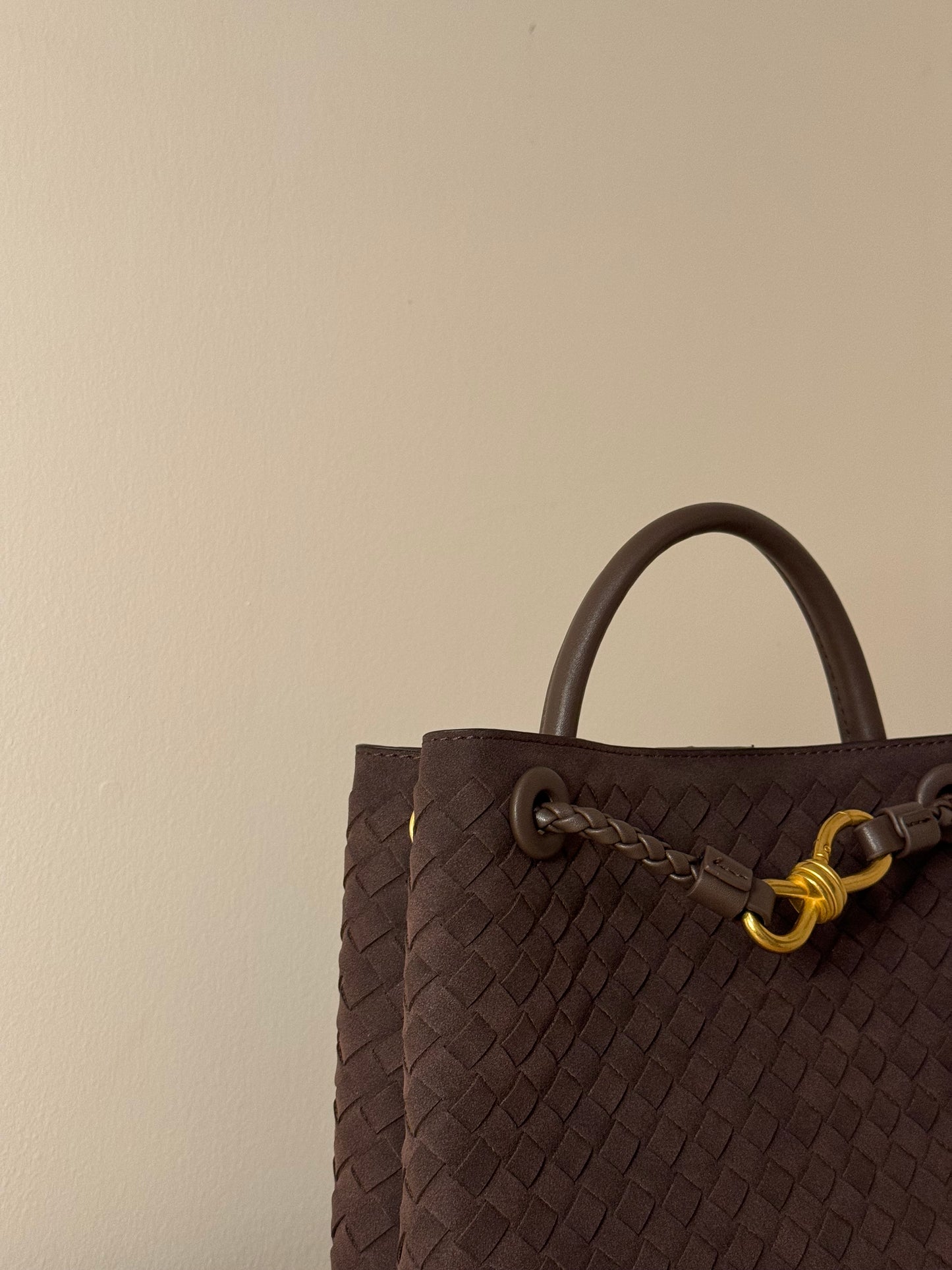 GIGI brushed woven handbag mini